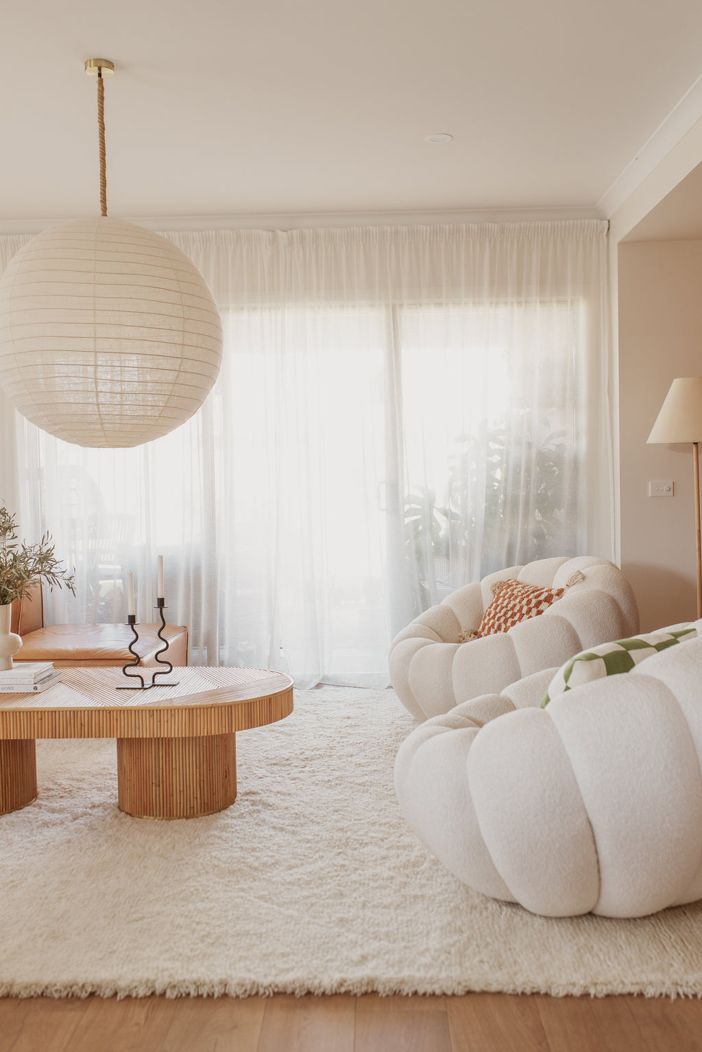 Sample of Prana New Zealand Wool Rug in Ivory