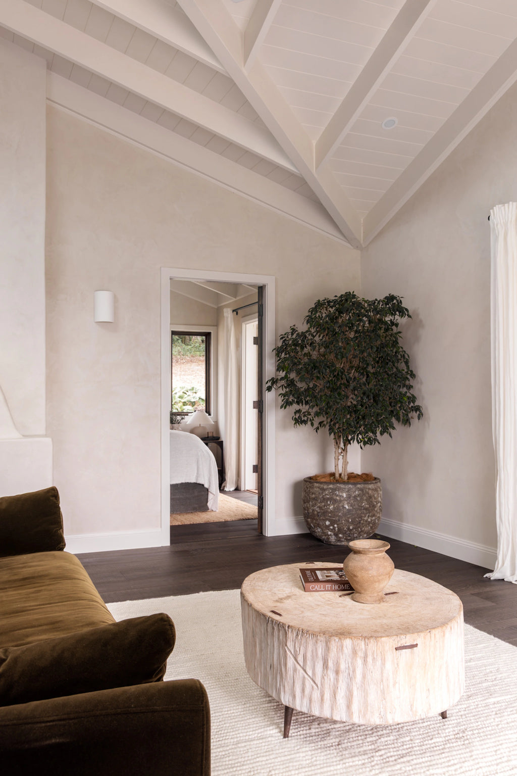 Bangalow Undyed New Zealand Wool Rug in White