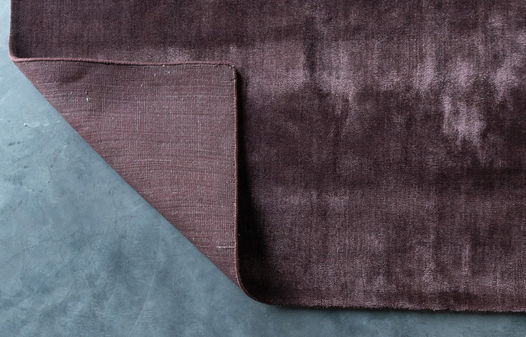 Sample of Lustre Luxe in Mulberry