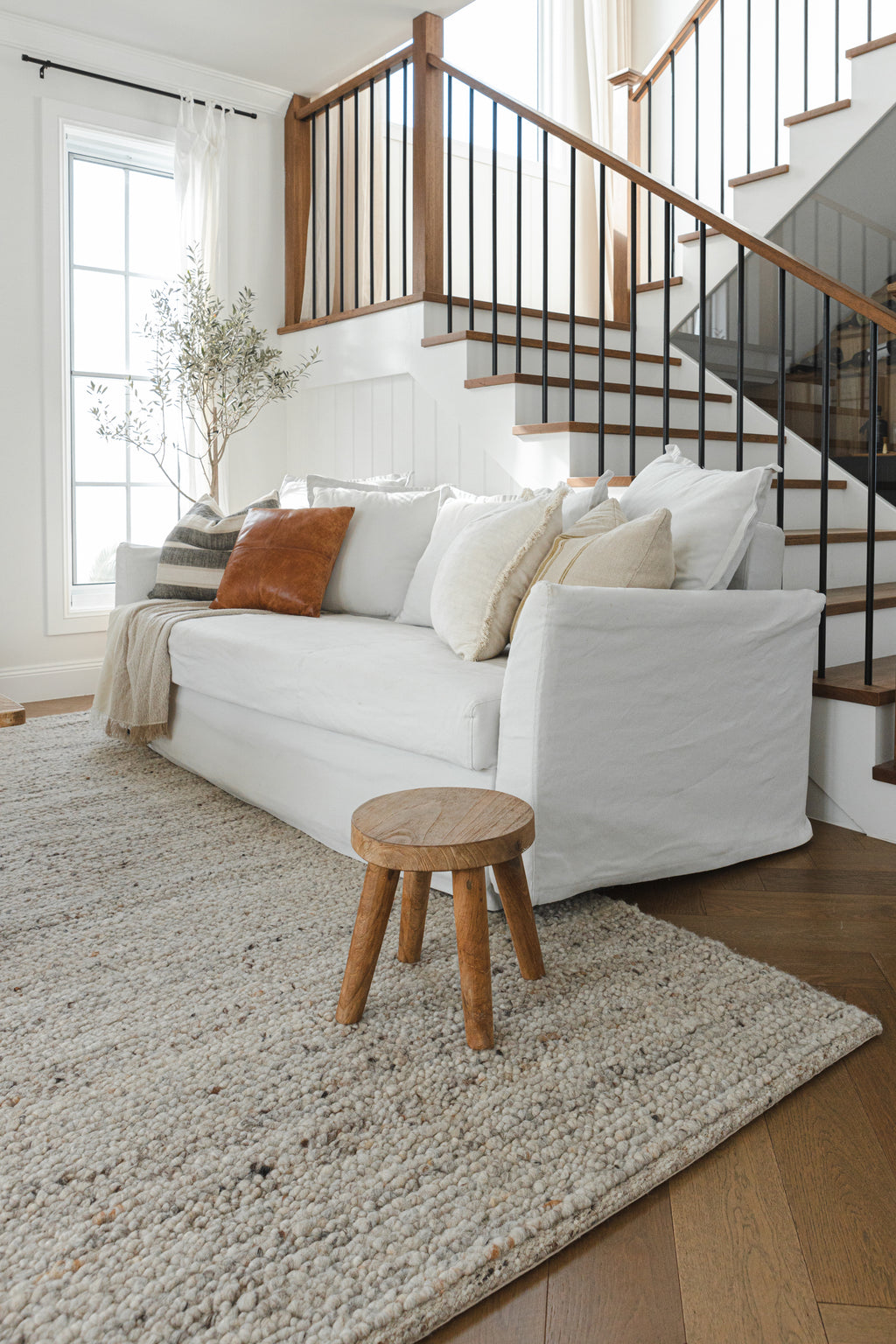 Sample of Topanga Chunky Wool Rug in Pebble