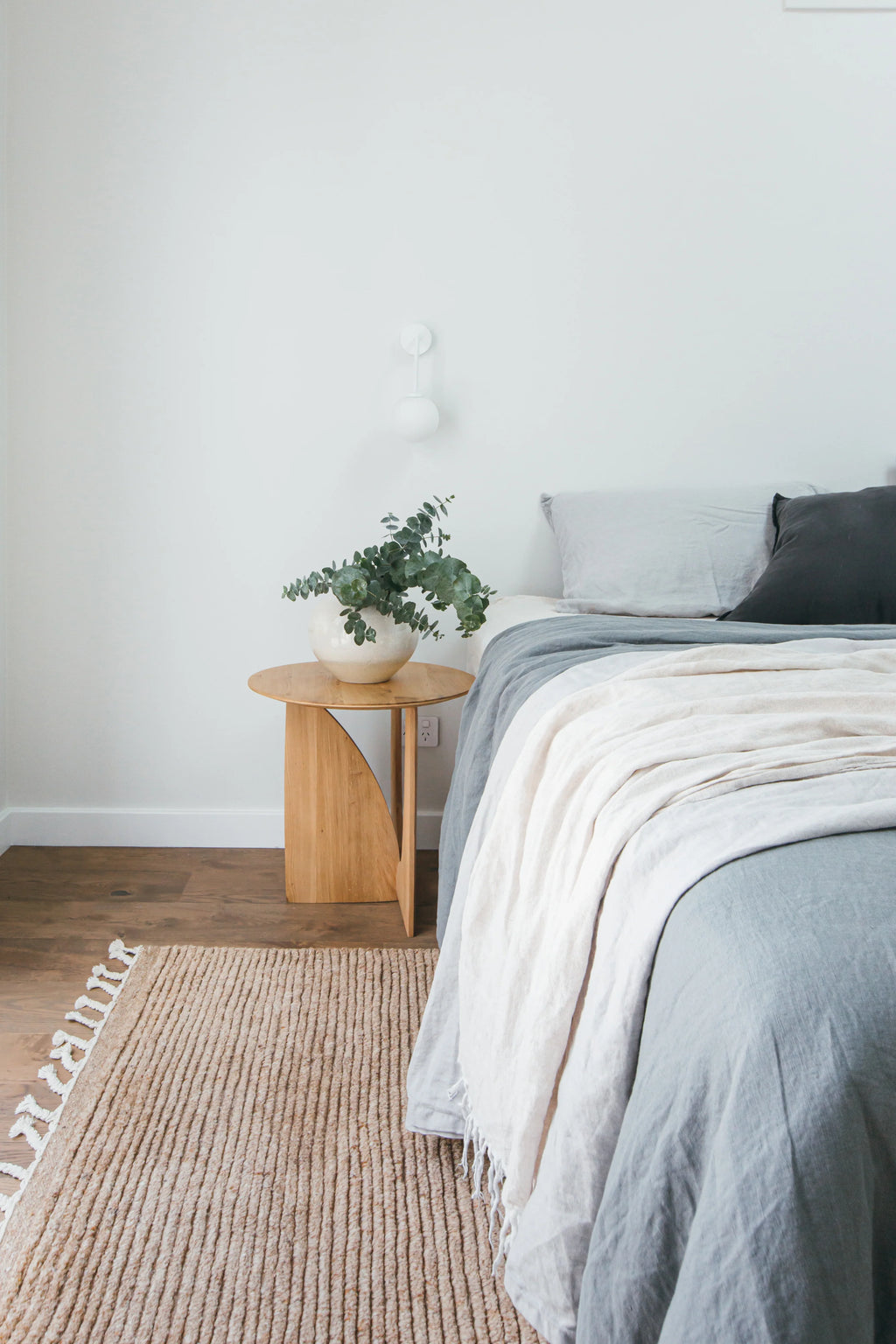 Kamya Ribbed New Zealand Wool Rug
