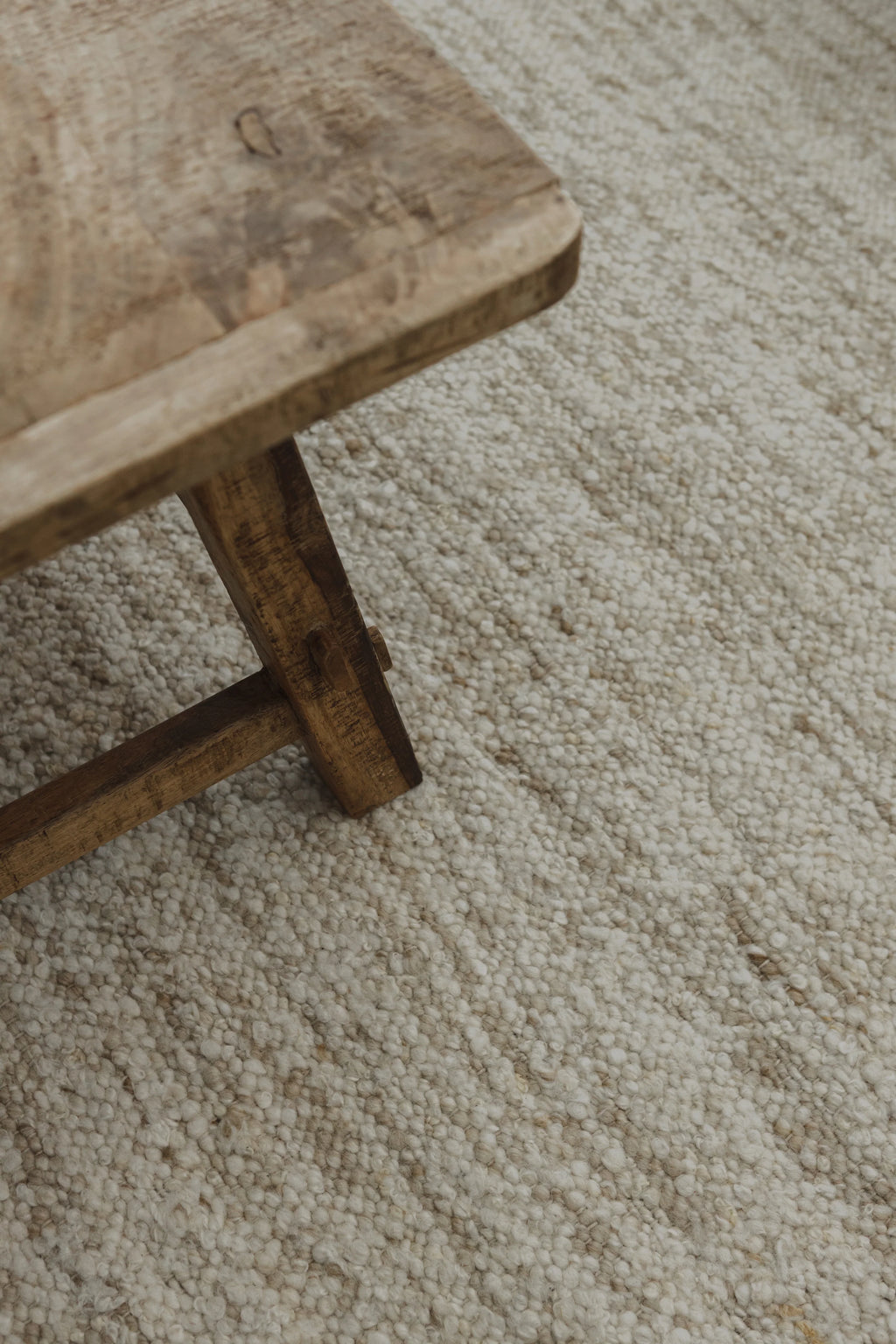 Sample of Sedona New Zealand Wool Rug in Pearl