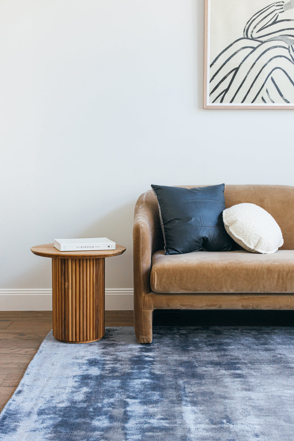 Lustre Luxe Rug in Sapphire Blue