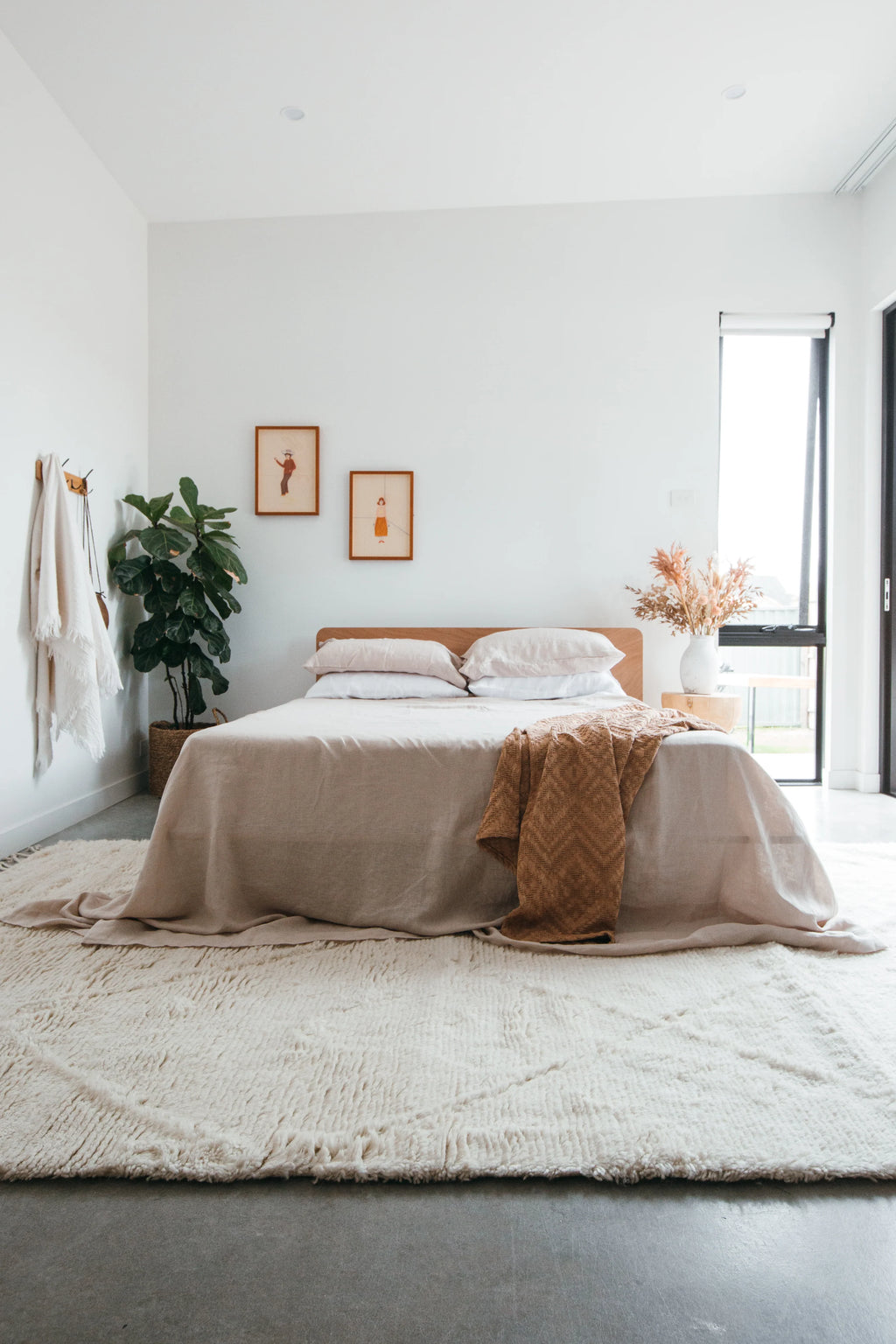 Sample of Prana New Zealand Wool Rug in Ivory