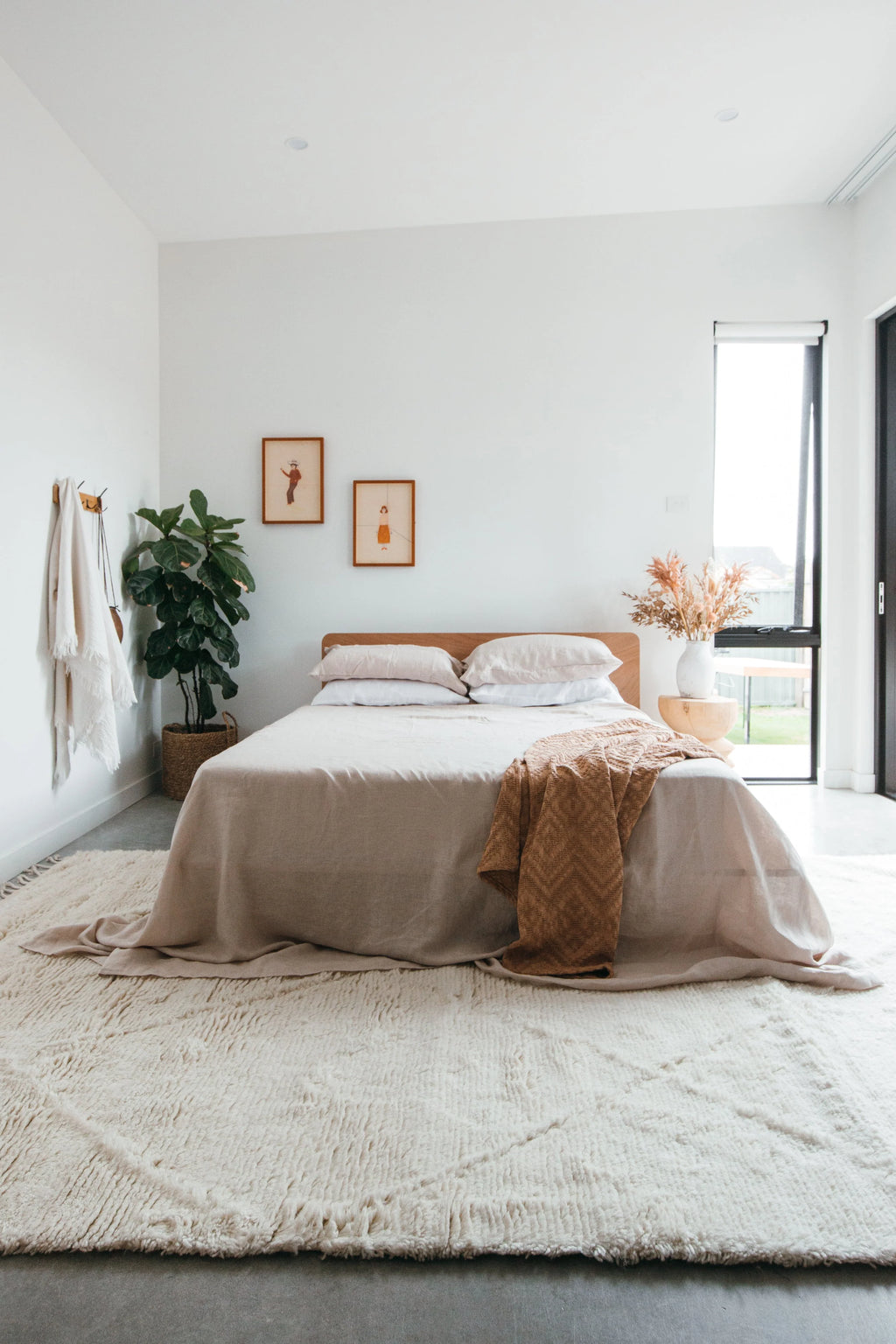 Sample of Prana New Zealand Wool Rug in Ivory
