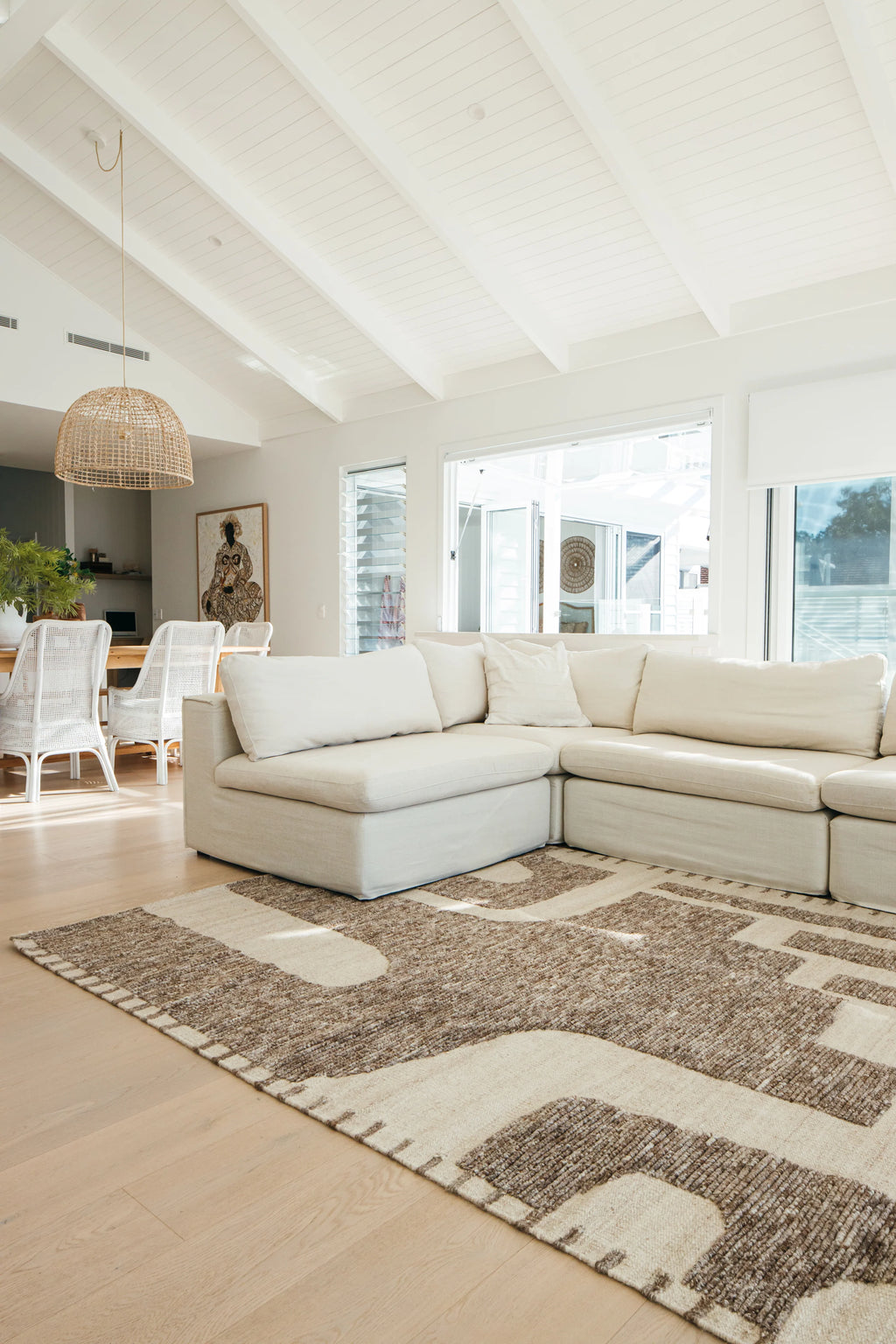 Leblon Abstract Pattern New Zealand Wool Rug in Natural