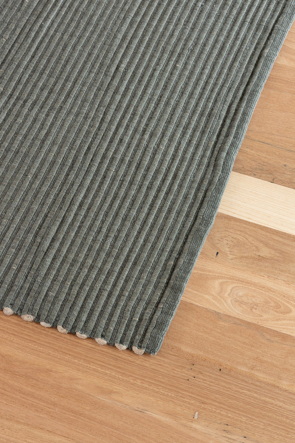 Mendocino Wool & Jute Rug in Olive