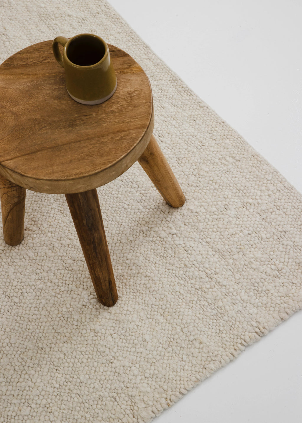 Sample of Sedona New Zealand Wool Rug in Chalk