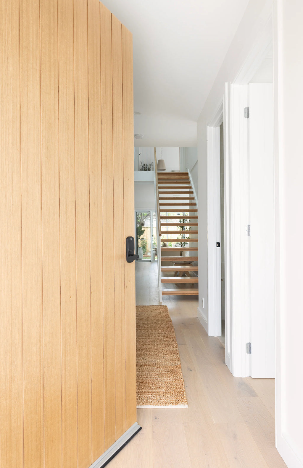 Avoca Jute Runner Rug in Natural