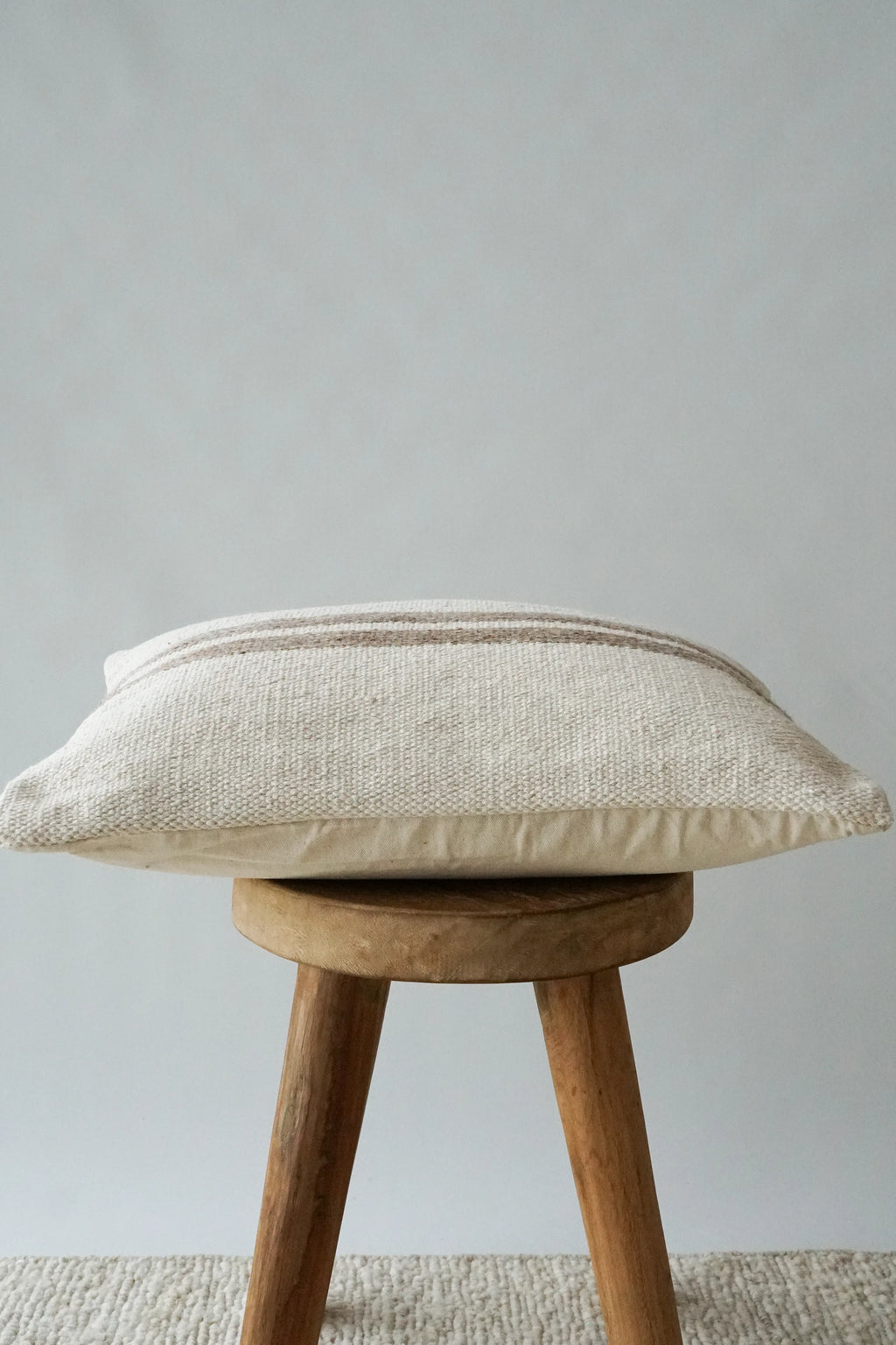 Amaya Lumbar Cushion