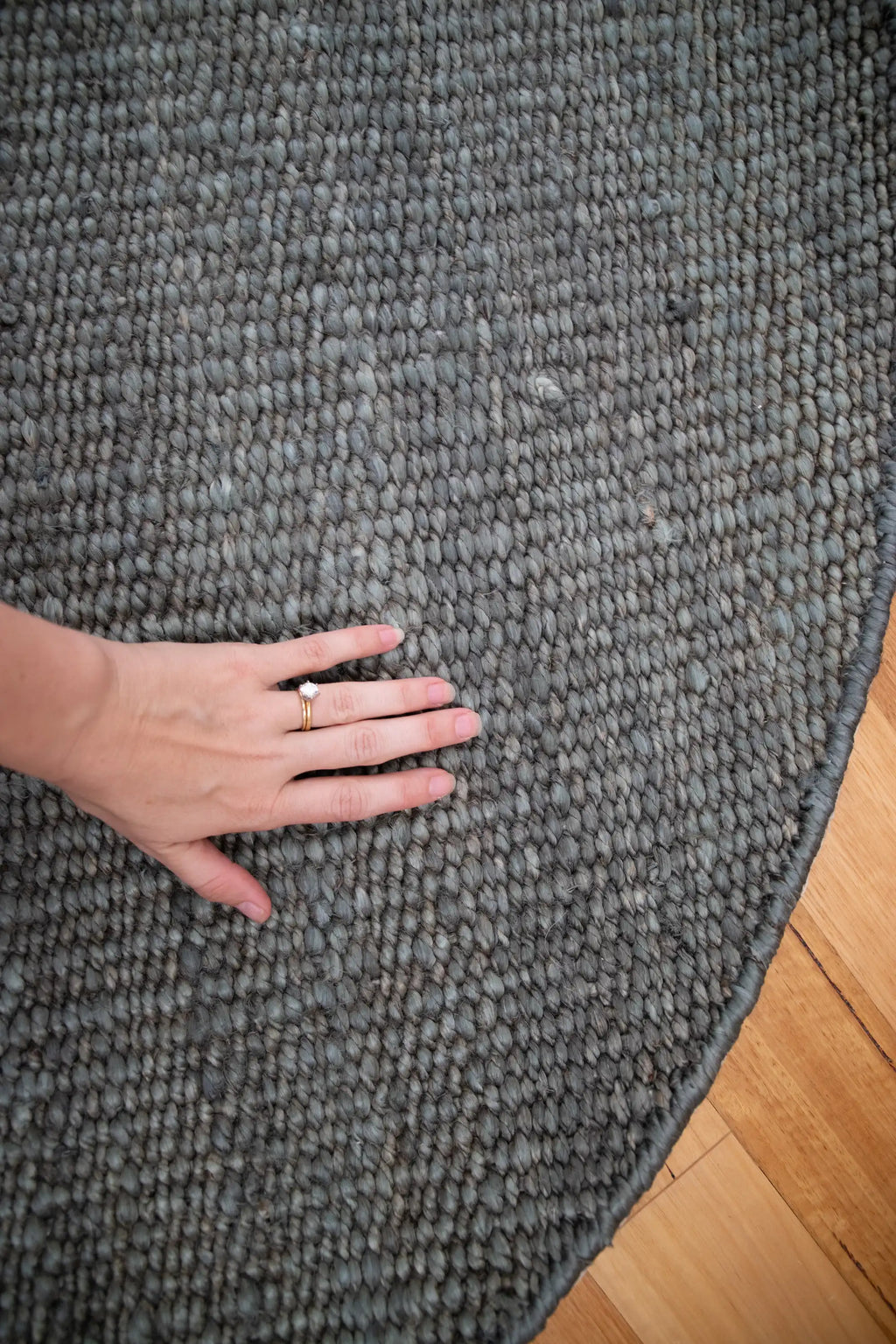 Sample of Dharana Jute Round Rug in Olive