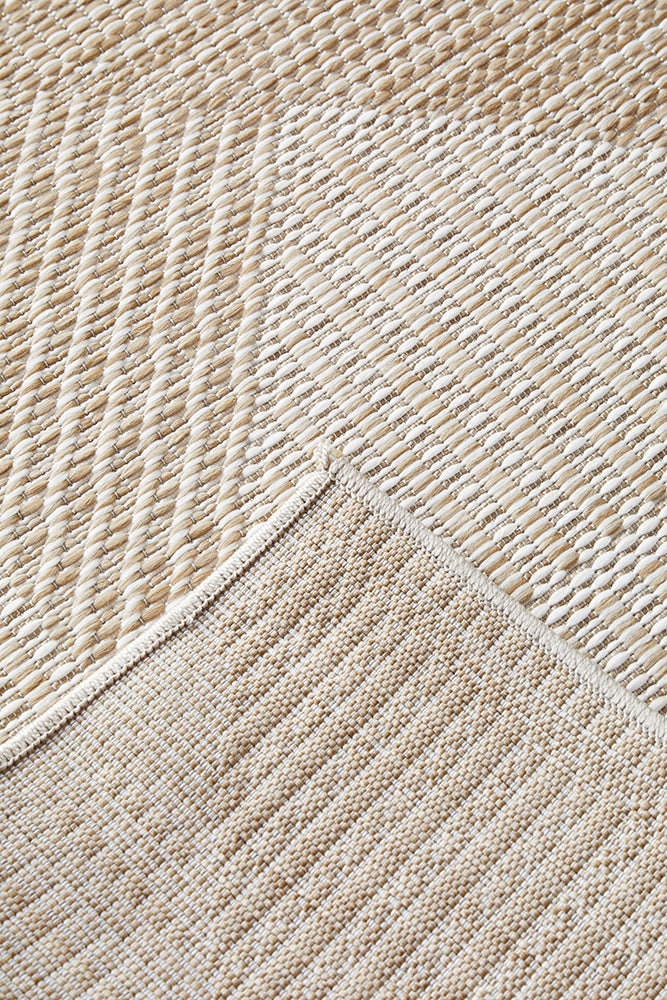Patio Rico Outdoor Rug in Natural