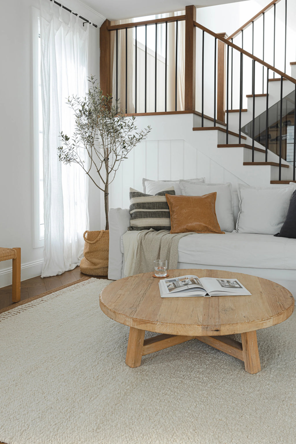 Sample of Ojai Wool & Jute Rug in Ivory