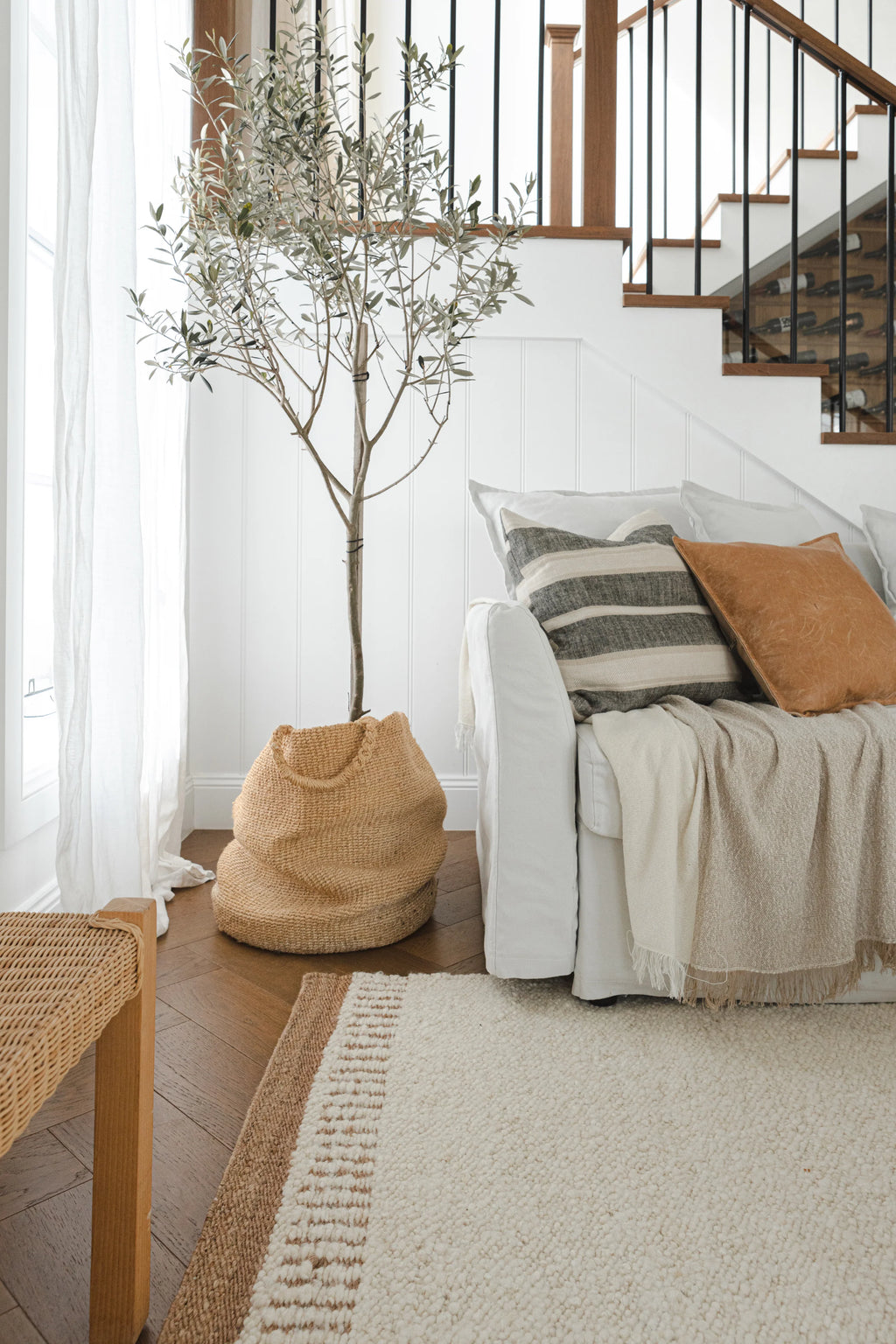 Sample of Ojai Wool & Jute Rug in Ivory