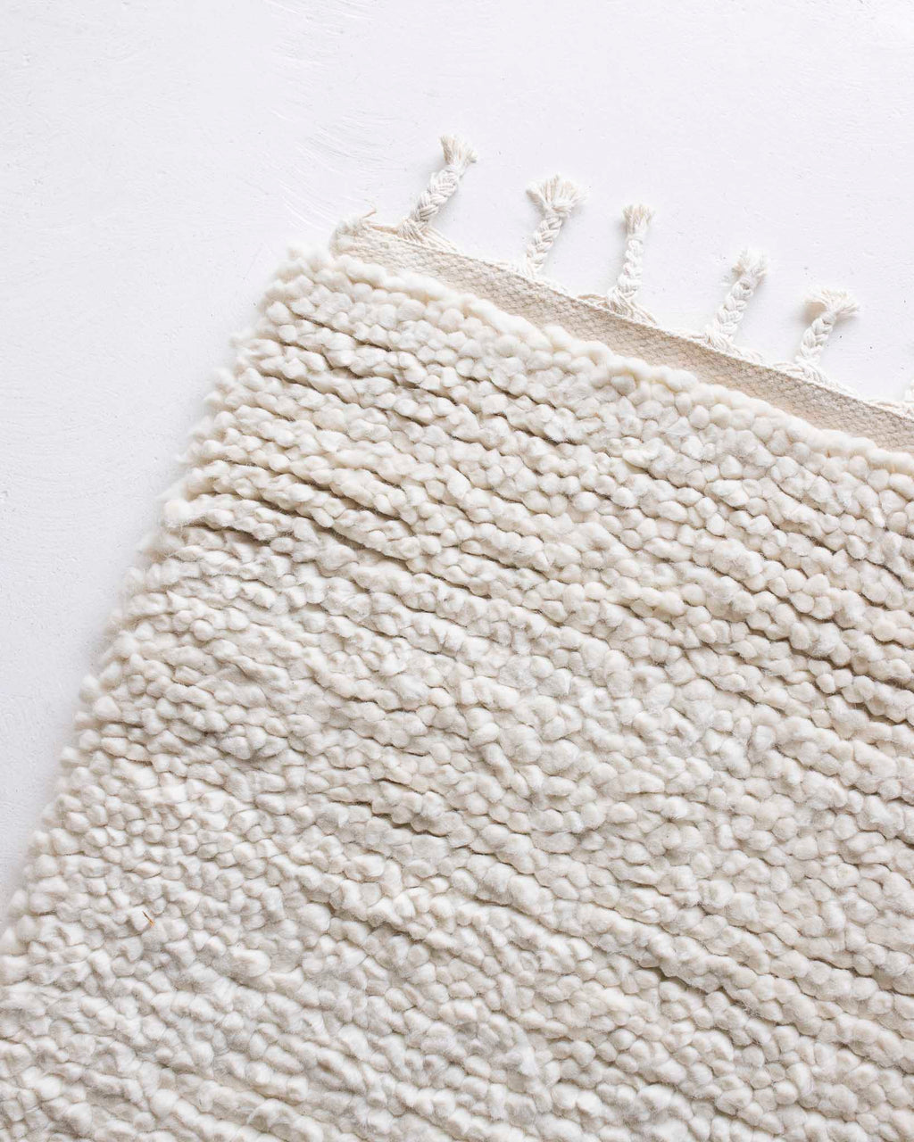 Sample of Sapna Hand Knotted New Zealand Ribbed Wool Rug in Ivory