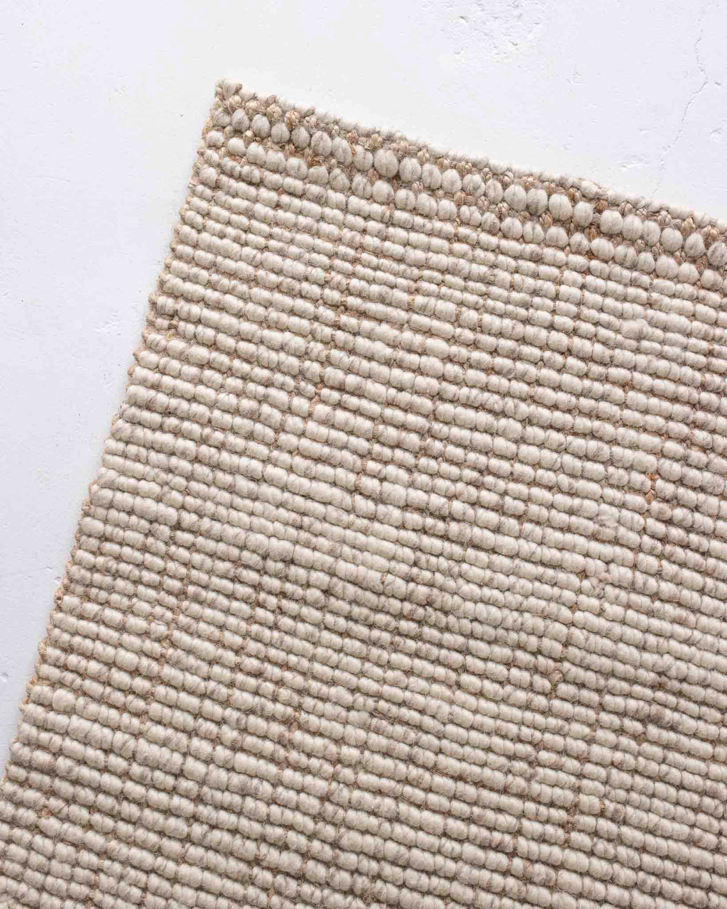 Alskar Handwoven Wool and Jute Doormat in Wheat