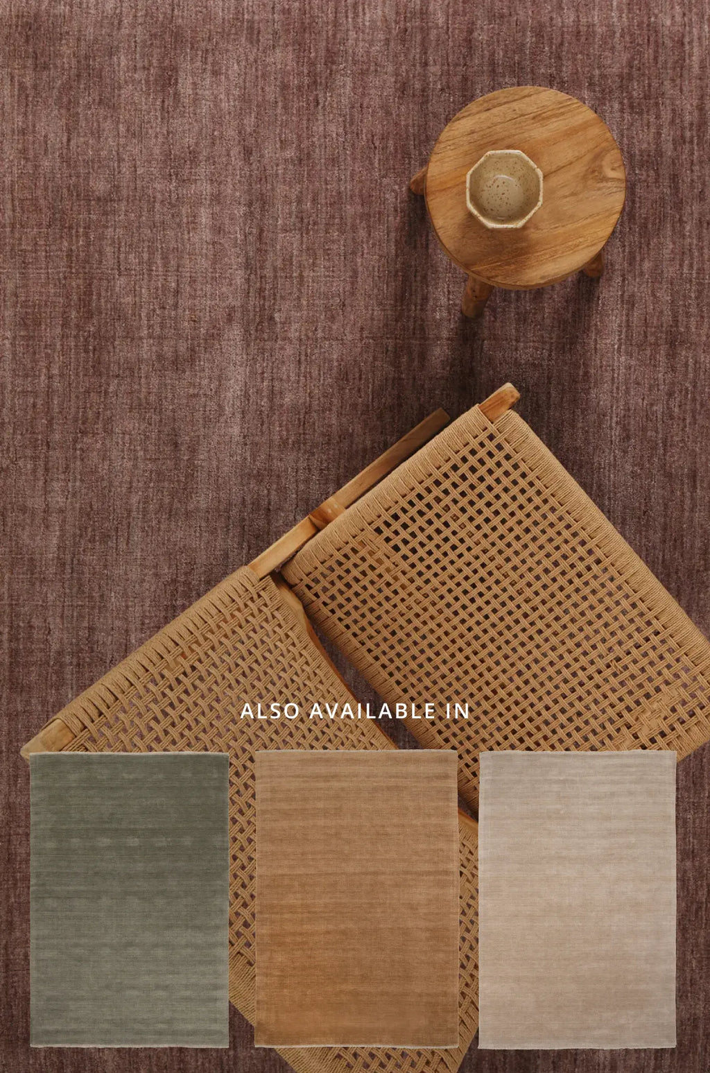 Rug with geometric pattern on a brown or mauve background