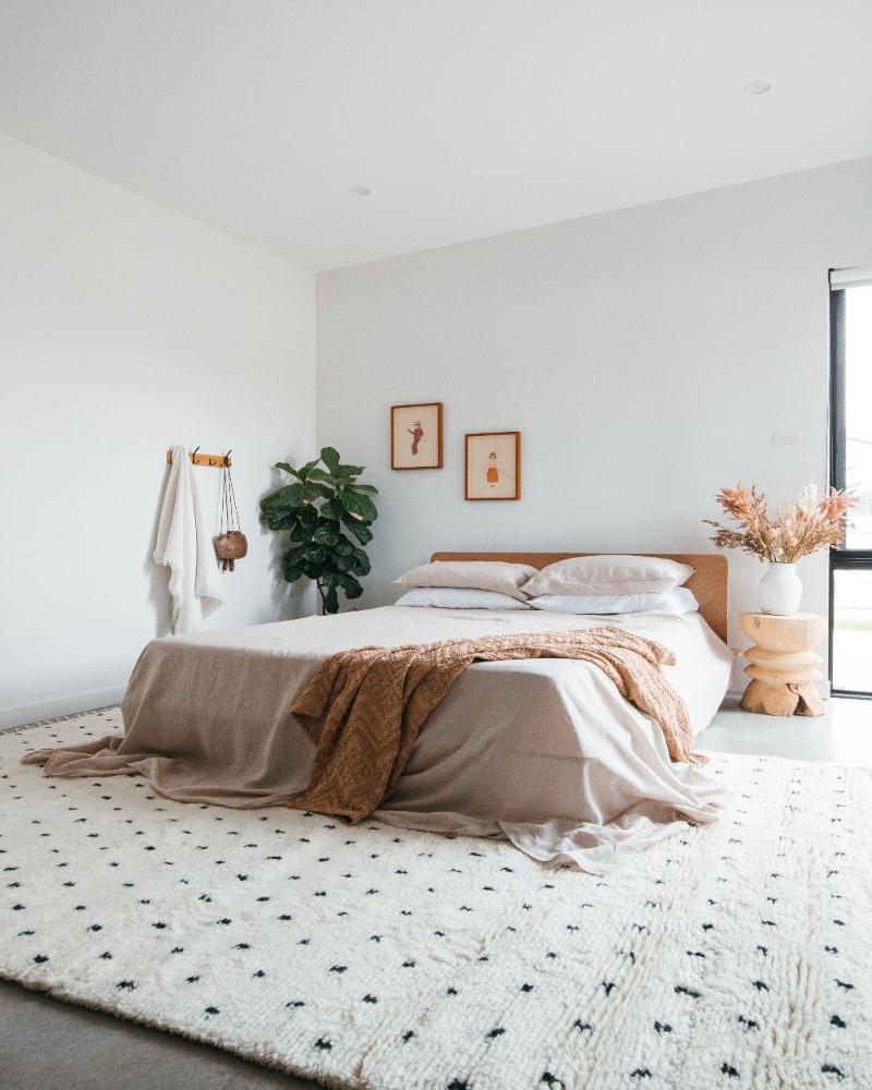 Agni Polka Dot New Zealand Wool Moroccan Rug in Ivory & Black