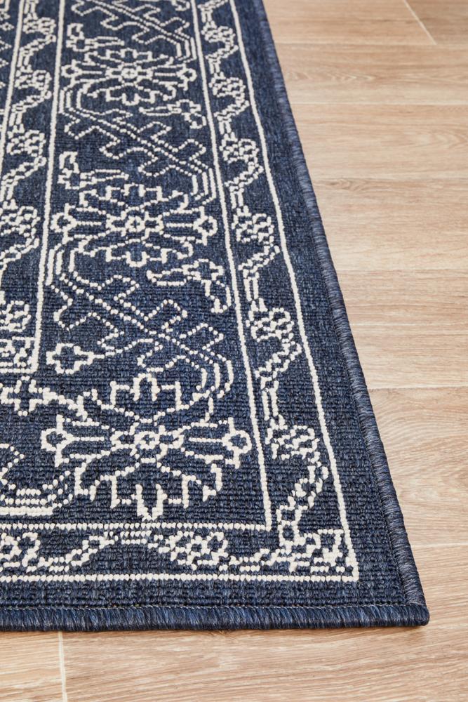 Uvita Tribal Motif Outdoor Rug in Navy