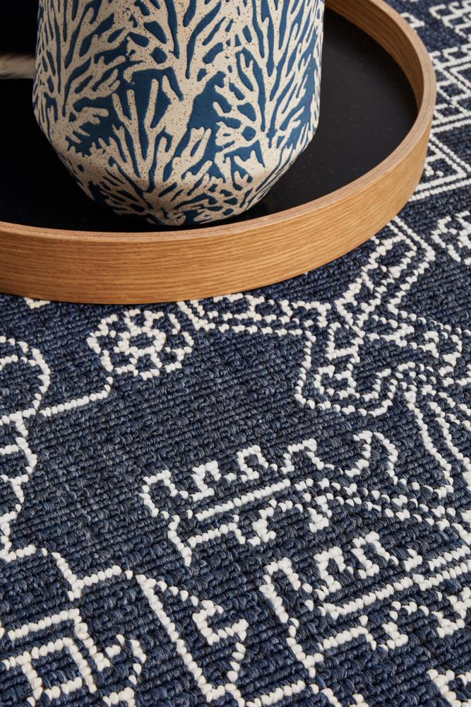 Uvita Tribal Motif Outdoor Rug in Navy