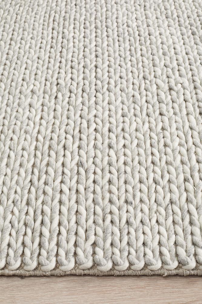 Aluna Braided Wool Rug in Grey and White – Rugs for Good